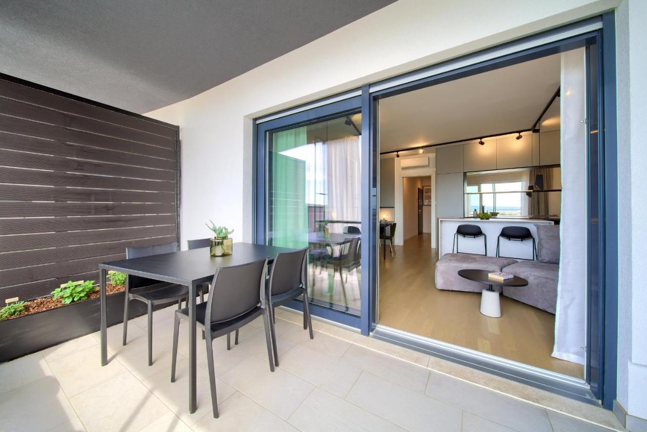 Apartment Diamar With Seaview Krk Town Luaran gambar